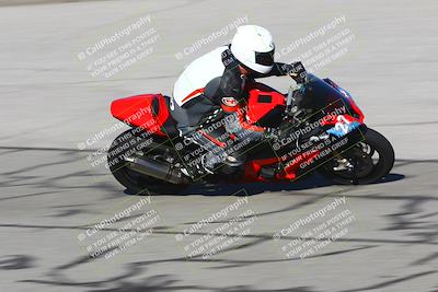 media/Jan-21-2023-Fastrack Riders (Sat) [[fcf3f88a30]]/Level 4/Session 2 Nascar 1/